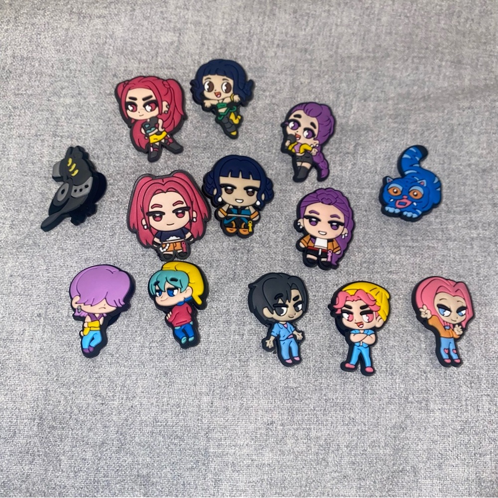 Kpop Demon Hunters croc jibbitz shoe charms